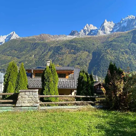 Vue Mont-blanc - 4 Pers. - Fr-1-507-82 * Chamonix